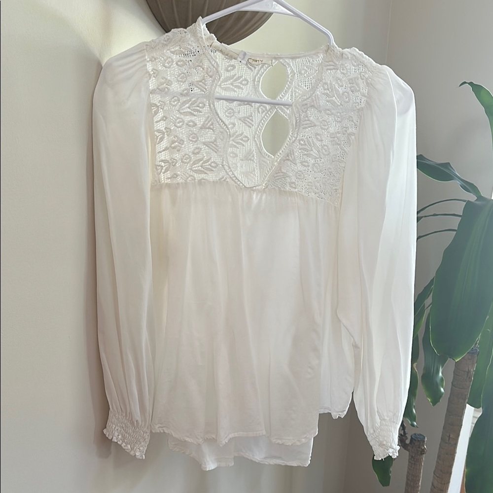 Elegant White Lace Blouse